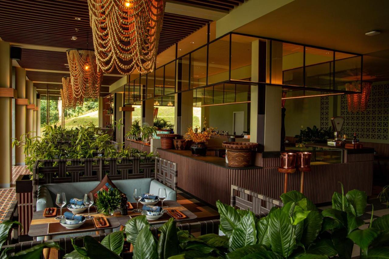 The Botanica Sanctuary Ξενοδοχείο Puncak Εξωτερικό φωτογραφία The restaurant